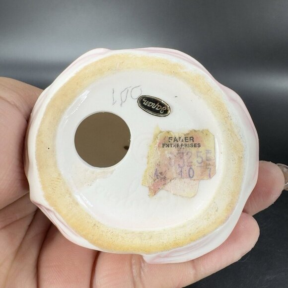 Vintage Joseph Originals Japan Girl Holding A Hat Porcelain Whimsical Figurine - Picture 6 of 12